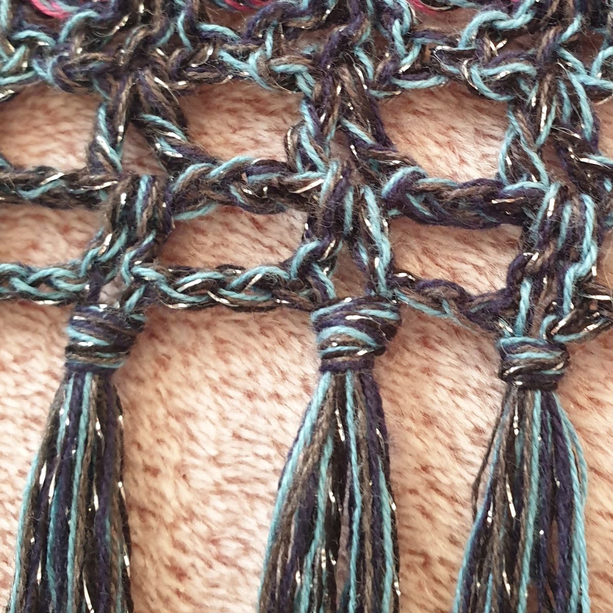 Blog-Inhaltsbild für 'Fransen herstellen - meine Tipps und Tricks für Dich'